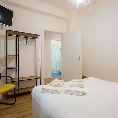 Elegant 2 Bdr - 150 Mt From Metro A Апартаменты Рим