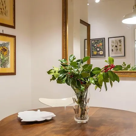 Elegant 2 Bdr - 150 Mt From Metro A Apartament