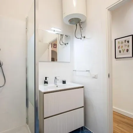Elegant 2 Bdr - 150 Mt From Metro A