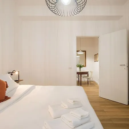Apartmán Elegant 2 Bdr - 150 Mt From Metro A *